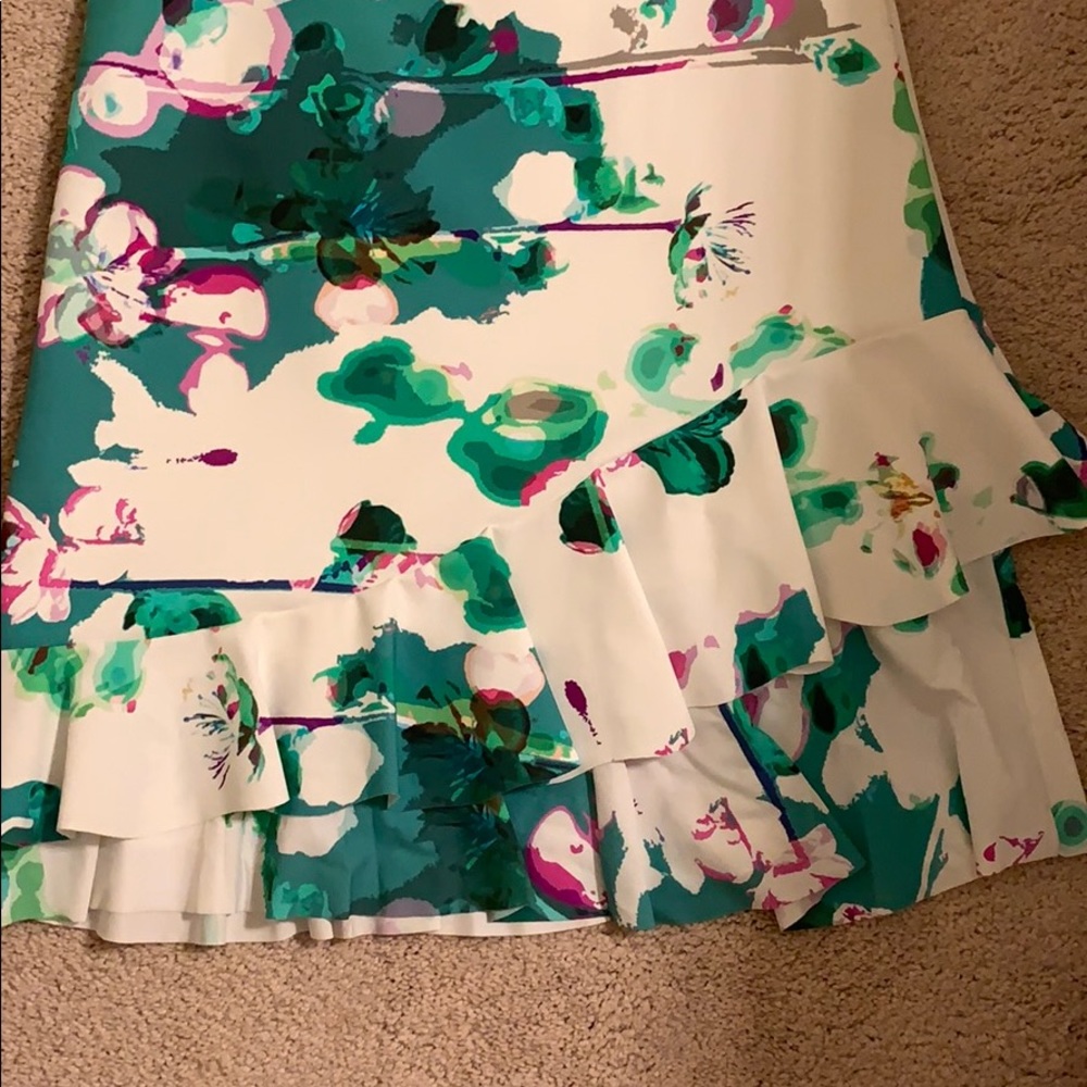 Dress - Picture 2 of 4